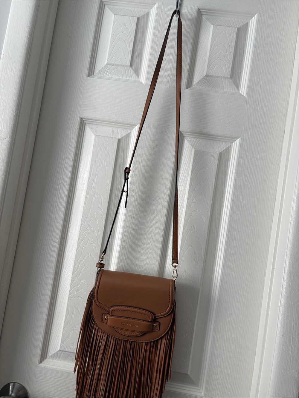 Michael Kors CARY Tan Brown Leather Fringe Saddle small Crossbody Shoulder Bag - Picture 6 of 10